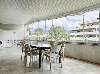 Ático en alquiler en Puerto Banús en Marbella