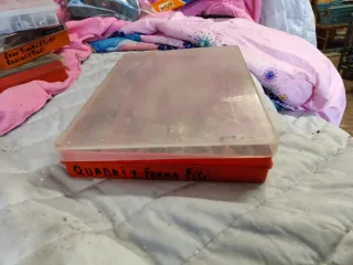 Attacchi per quadri e forma fili