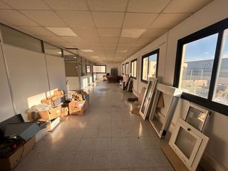 Vendo maquinaria de  Taller Aluminio Completo