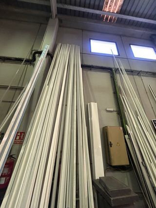 Vendo maquinaria de  Taller Aluminio Completo
