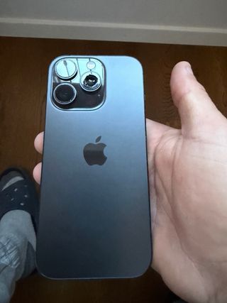 iPhone 16 Pro Nero