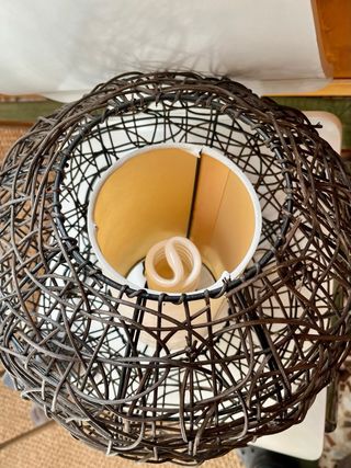 Lámpara de techo colgante de mimbre