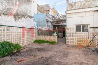 Casa adosada en venta en Centro - Doña Mercedes en Dos Hermanas