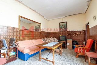 Casa adosada en venta en Centro - Doña Mercedes en Dos Hermanas