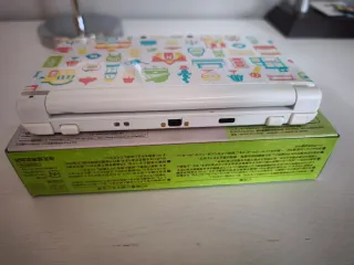 New Nintendo 3DS XL Animal Crossing Edición