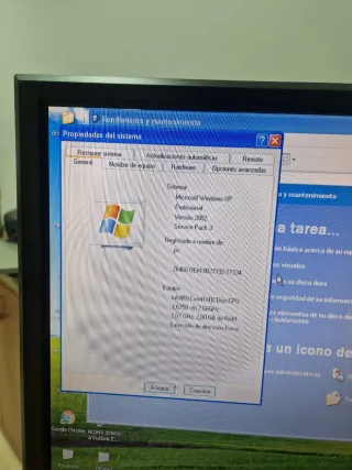 Torre PC Gigabyte Negra y Beige