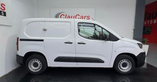 Peugeot Partner 2021 con 77.000km