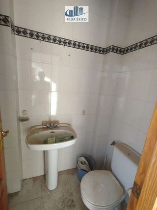 Chalet en venta en Linares