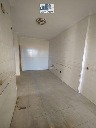 Chalet en venta en Linares