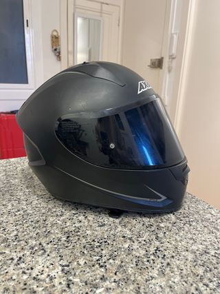 Casco Moto Negro y Guantes Talla M