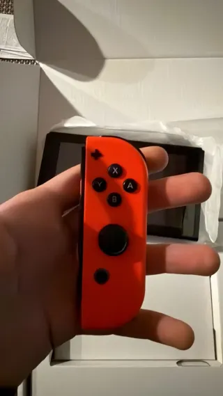 Nintendo Switch Azul y Naranja