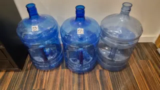 Bidones de agua reutilizables (3 unidades)