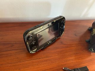 Nintendo Wii U + 3 Juegos + 30 juegos instalados