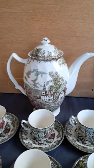 Juego de café Johnson Bros Friendly Village