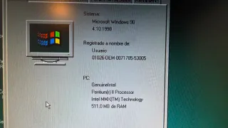 Ordenador antiguo Pentium II Windows 98
