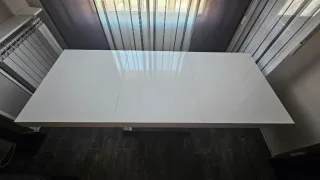 Mesa de comedor extensible y moderna