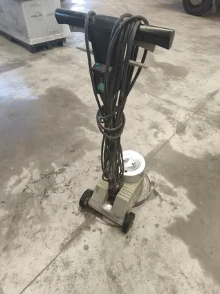 Lijadora Premiere Products HVR17 17” Floor Cleaner