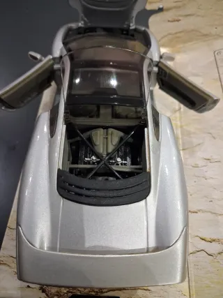 Jaguar XJ220 1992 Maisto scala 1:24. Nuova,Vintage