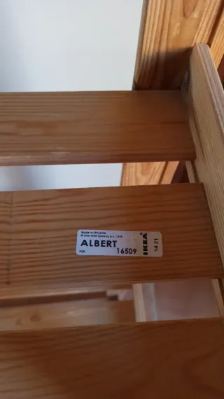 Estantería madera Ikea Albert