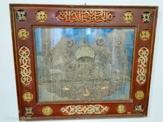 Antico arazzo indiano con cornice