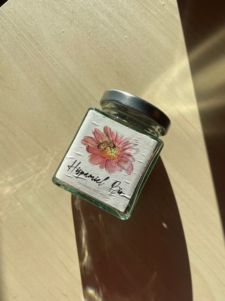 Tarro misterioso de joyas