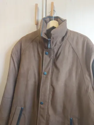 Abrigo hombre marrón