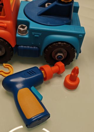 Camión Grúa Desmontable Wonder Wheels