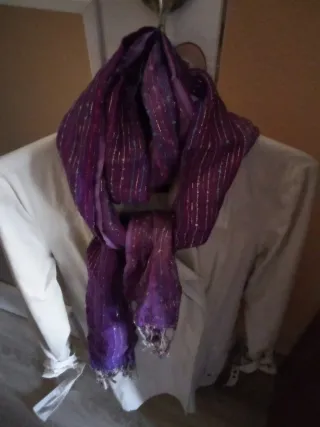 Bufanda/Pañuelo Rojo y Beige