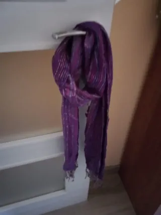 Bufanda/Pañuelo Rojo y Beige