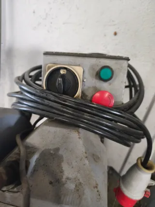 Tronzadora de metal Thomas 300 Super Cut