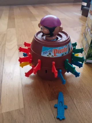 Juego Salta Pirata Tomy Bizak