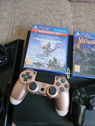 Consola PS4 Pro Negra + 2 Mandos + Juegos