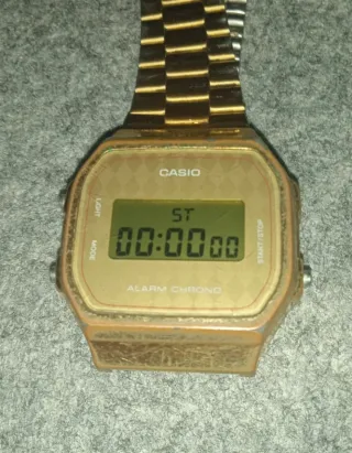 Reloj Casio A168 modulo 1572. Estilo Retro Vintage