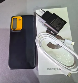 Samsung Galaxy S21 FE 5G Negro + Funda Spigen