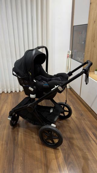 Seggiolino auto Bugaboo Turtle di Nuna + Isofix