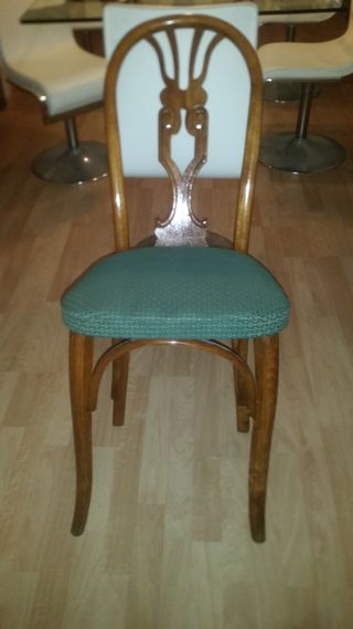 Conjunto 5 Sillas Vintage Madera y Tela