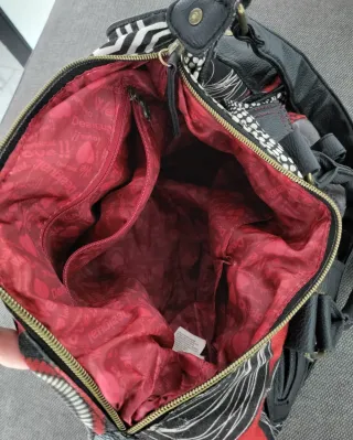 Bolso Desigual Negro y Rojo