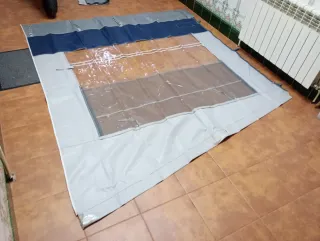 Toldo y cerramiento ligero para caravana