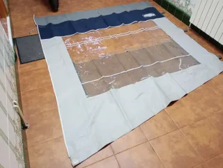 Toldo y cerramiento ligero para caravana