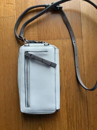 Cartera con correa Parfois