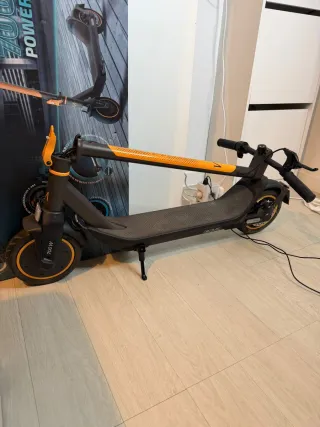 Patinete Cecotec Bongo M30 Connected