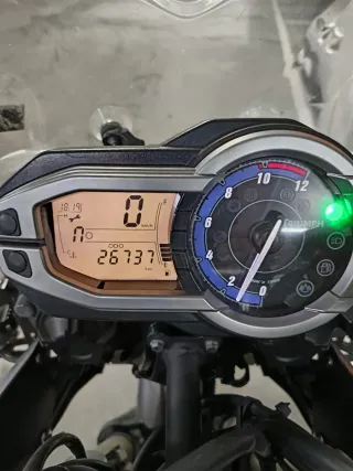 Triumph Tiger 800