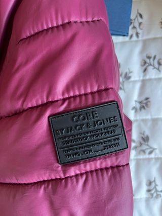 Cazadora acolchada hombre talla M morada