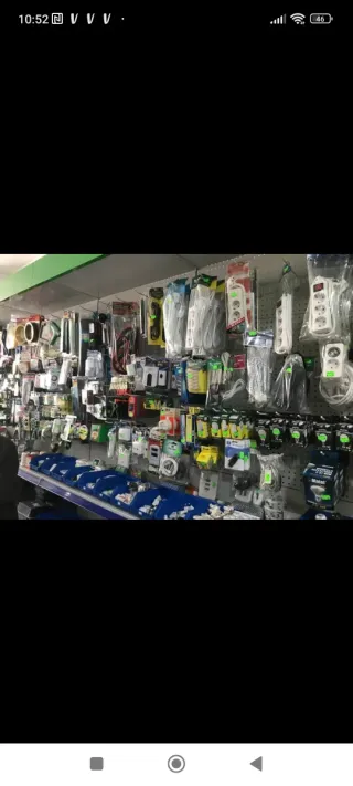 Mobiliario, material y herramientas de ferretería