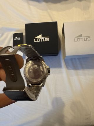 Reloj Lotus Acero Bicolor Esfera Azul