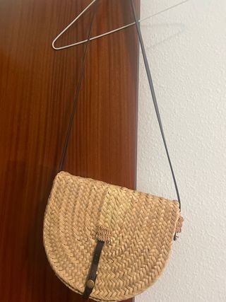 Bolso de paja media luna
