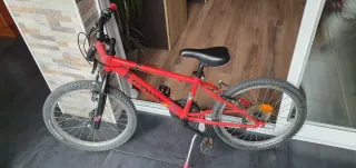 Bicicleta Infantil B'Twin 20 Roja