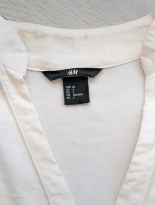 H&M Talla 34 - Blusa crema irisado