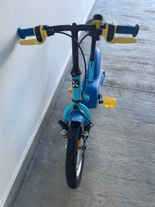 Bicicleta infantil azul Decathlon