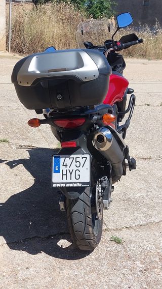 Suzuki V-Strom DL650A 2014